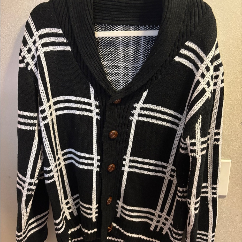 Classic Black and White Plaid Men's Cardigan
